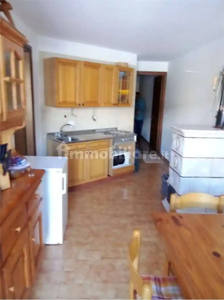 Appartamento in vendita a Vallarsa