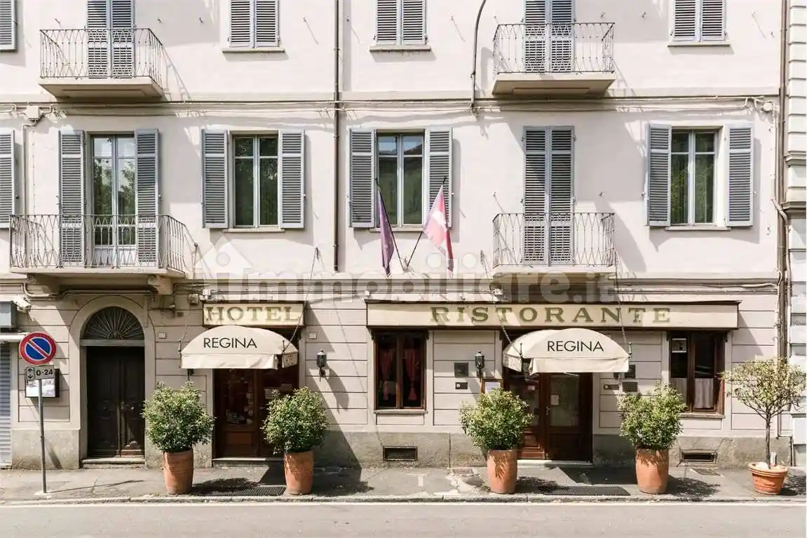 Palazzo - Edificio in vendita a Pinerolo