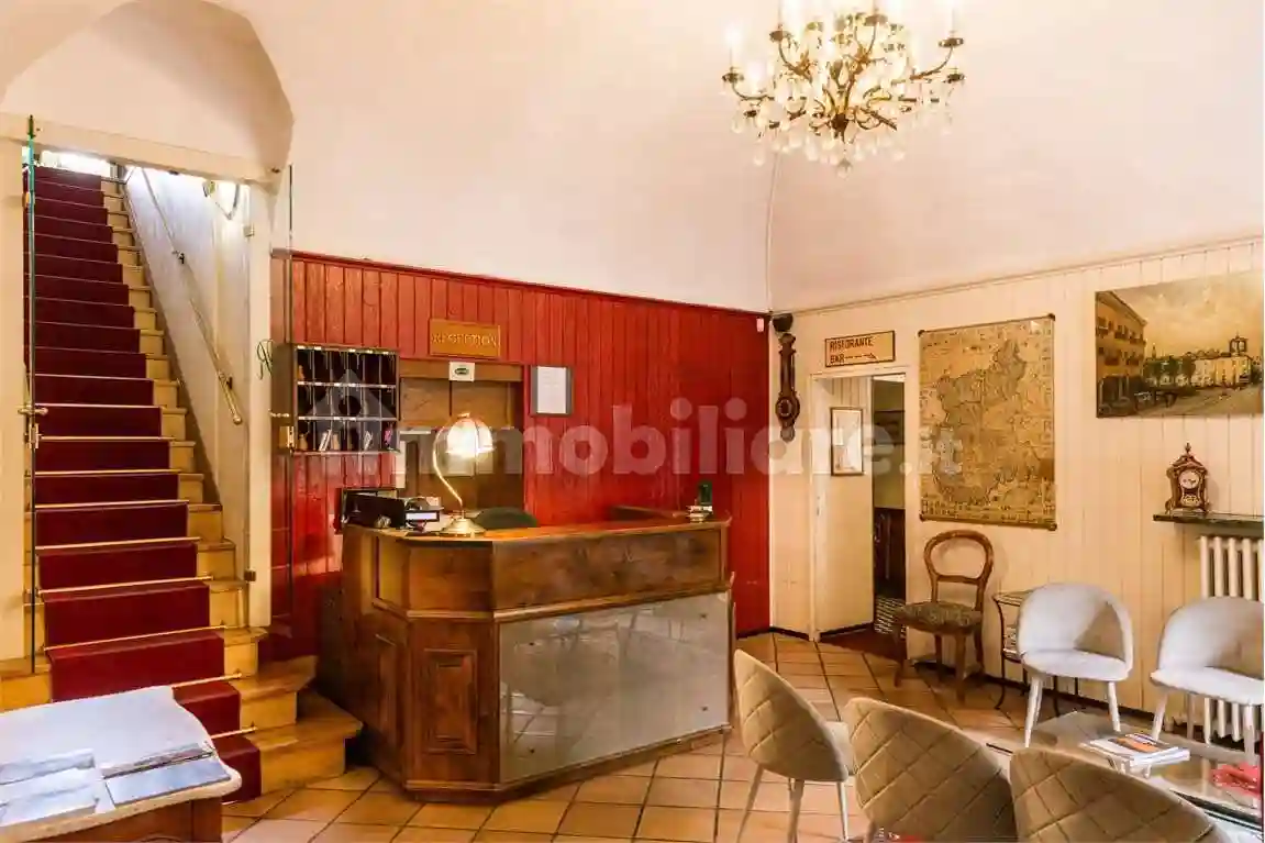 Palazzo - Edificio - foto 2