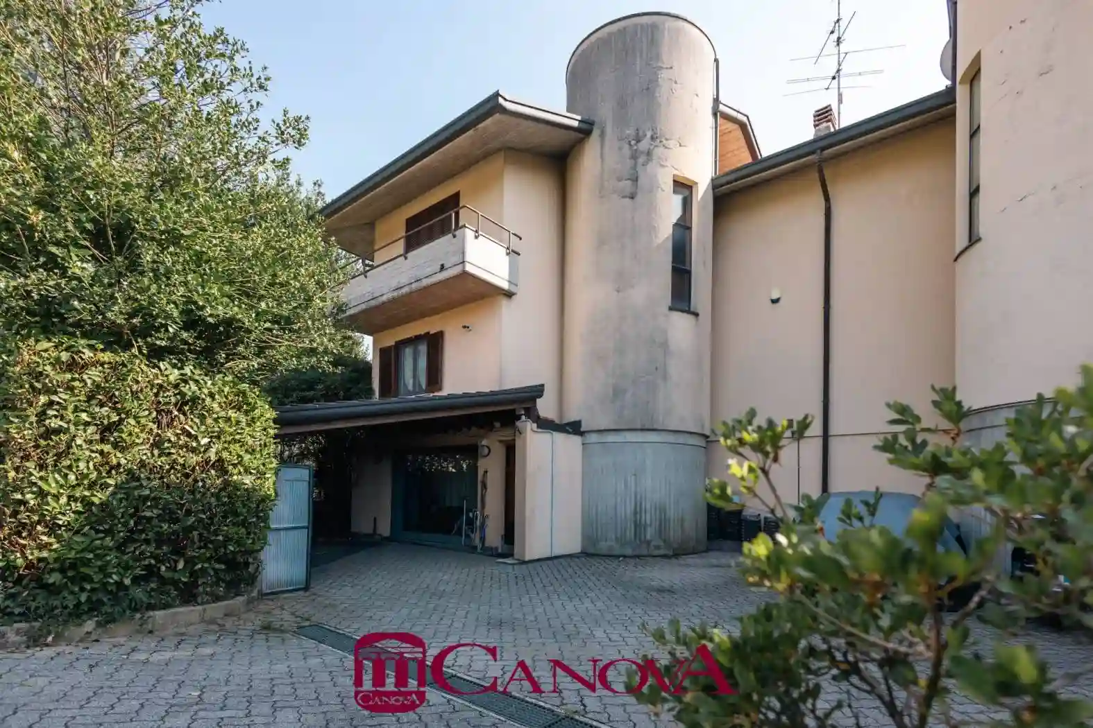 Villa - foto 2