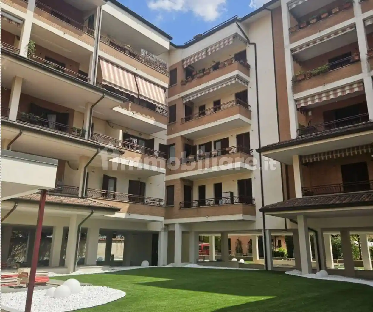Appartamento in vendita a Seregno