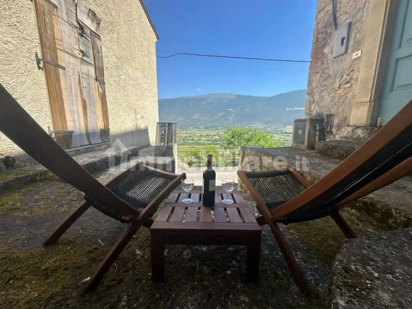 Casa indipendente in vendita a Capestrano