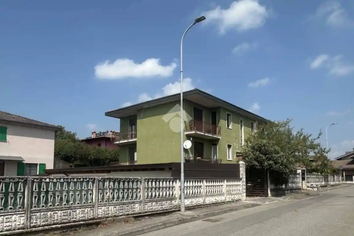 Appartamento in vendita a Chieve