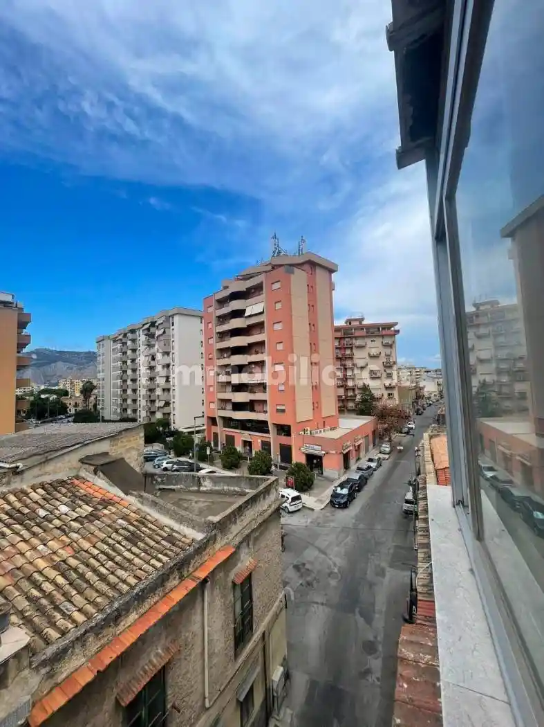 Appartamento in vendita a Palermo