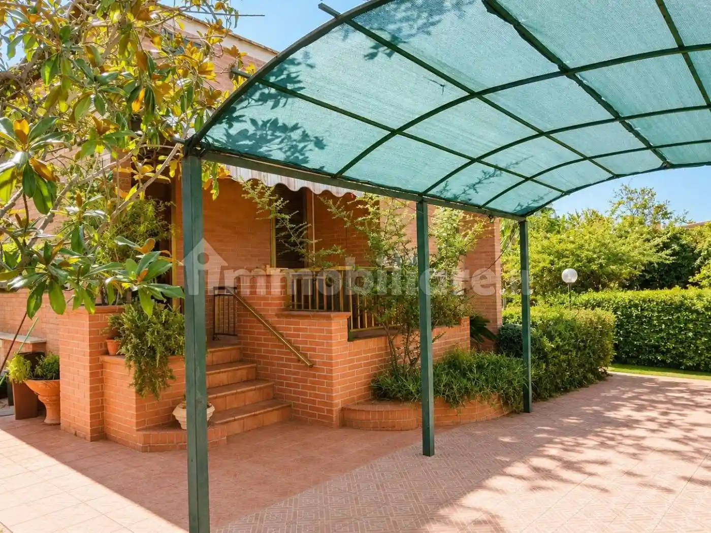 Villa in affitto a Latina