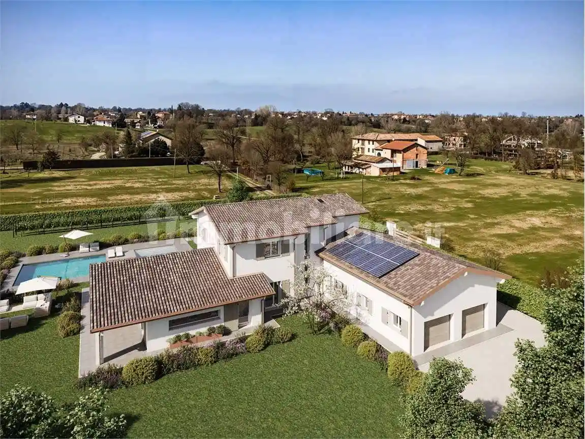 Villa in vendita a Reggio Emilia