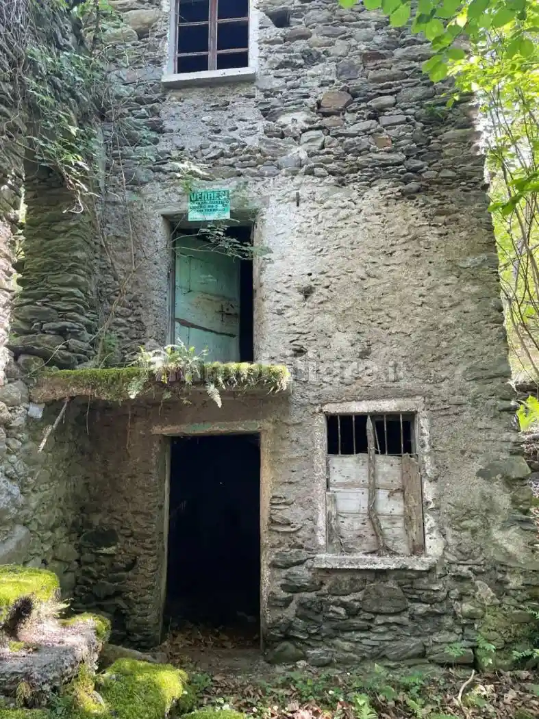 Casa indipendente in vendita a Teglio