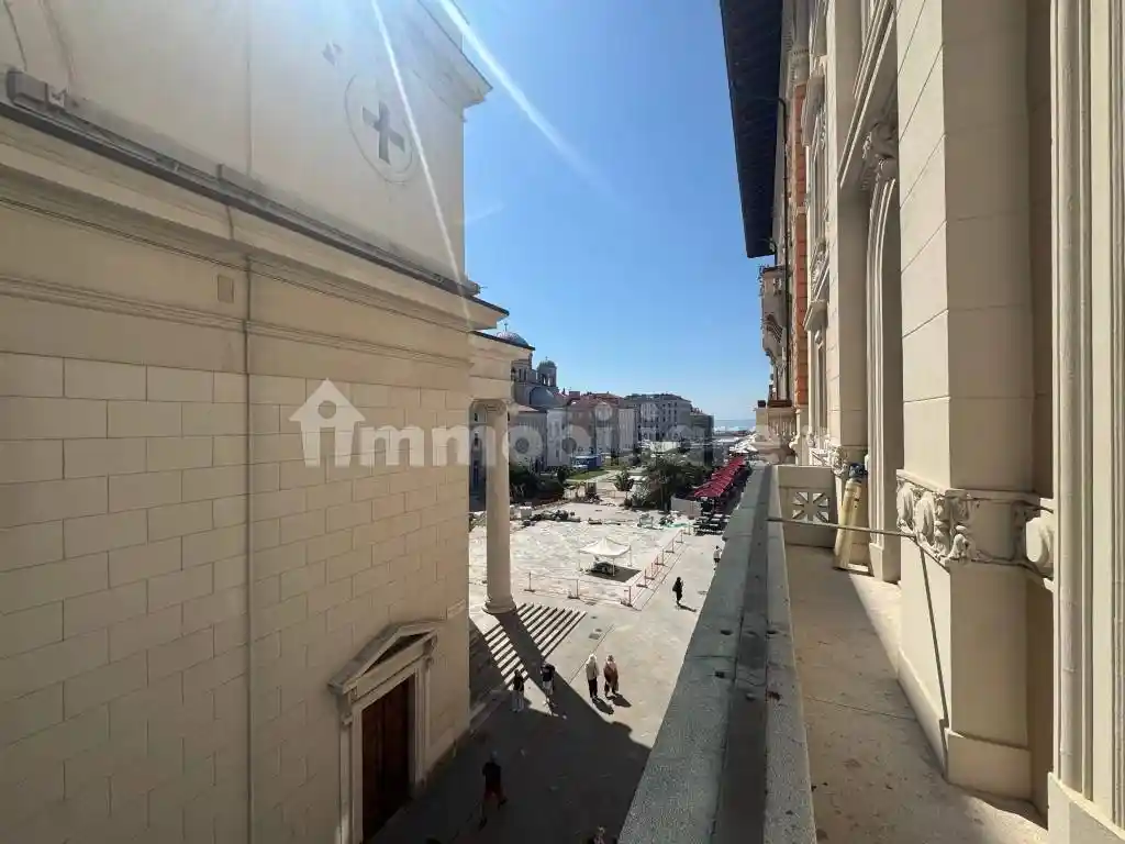 Appartamento in vendita a Trieste