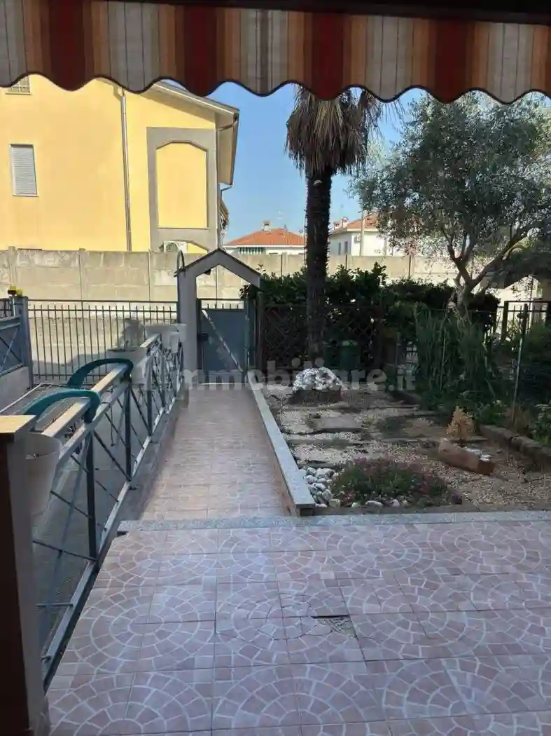 Villetta a schiera - foto 2