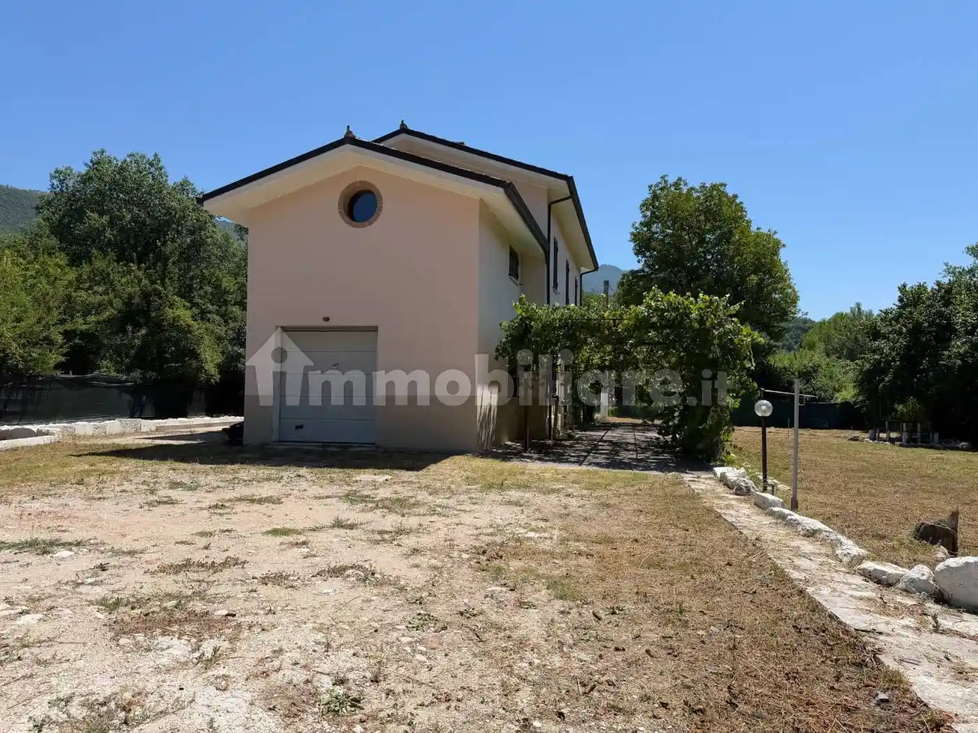 Rustico - Casale in affitto a Agosta