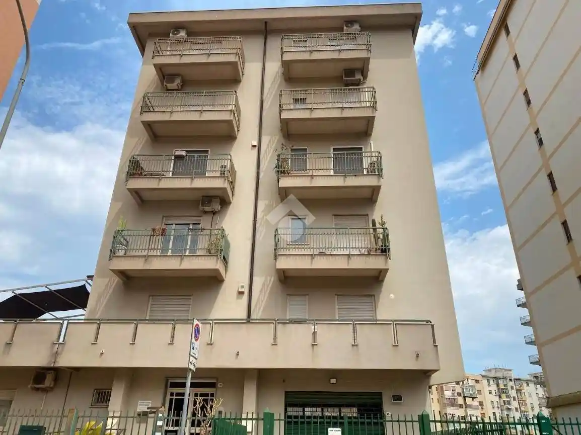 Appartamento in vendita a Palermo