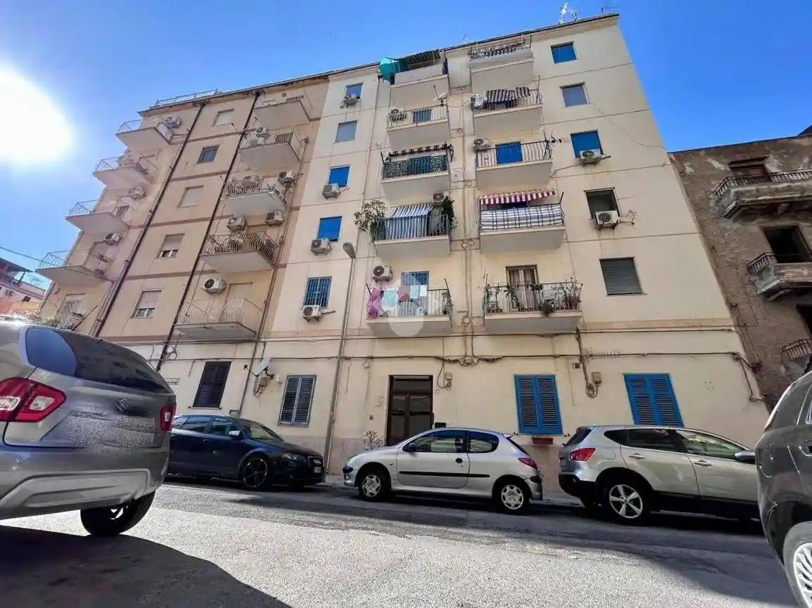 Appartamento in vendita a Palermo