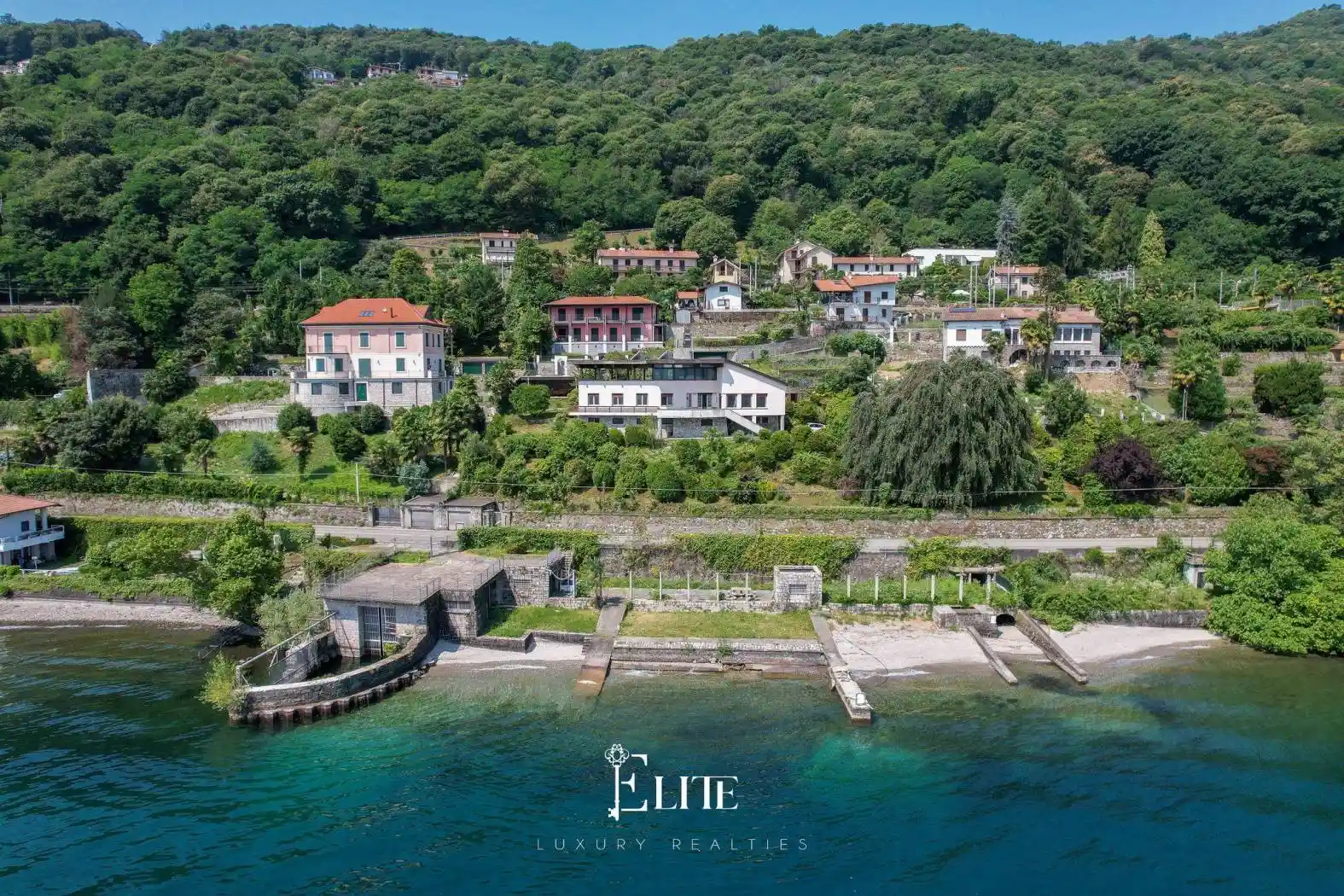 Villa in vendita a Belgirate