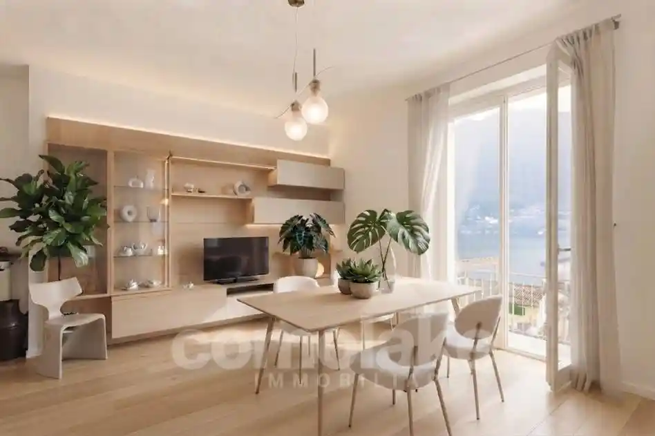 Villa in vendita a Laglio