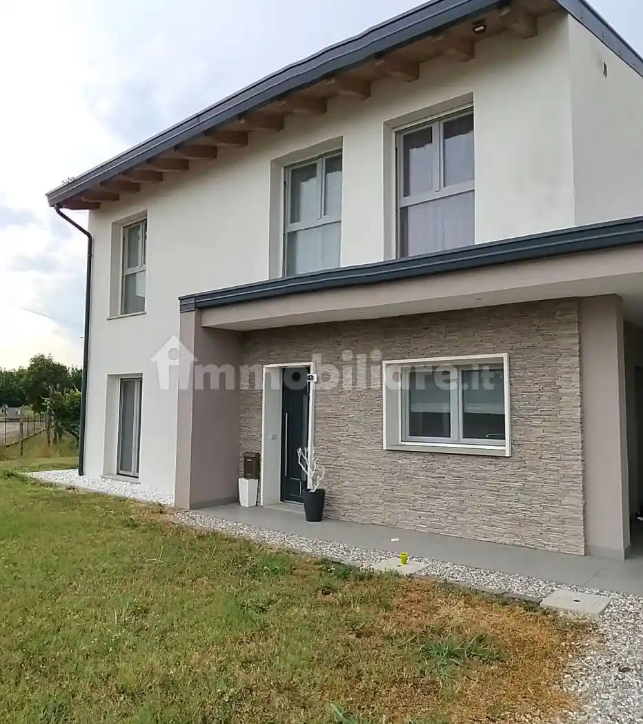 Villa in vendita a Talmassons