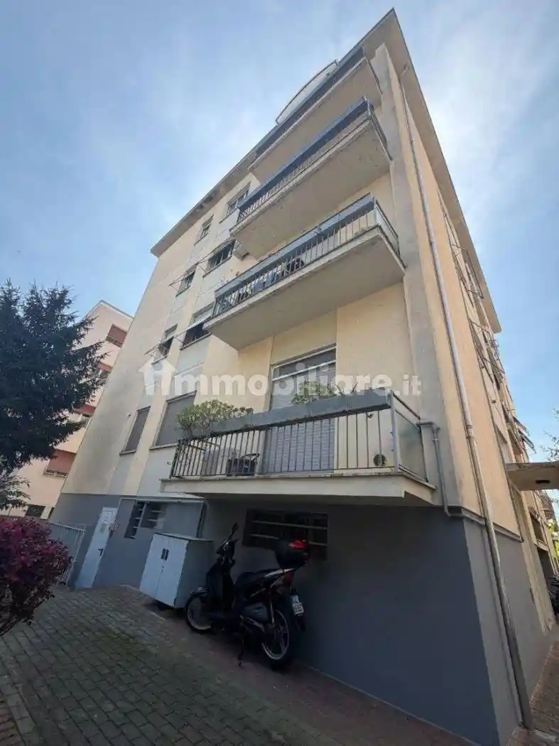 Appartamento in vendita a Parma