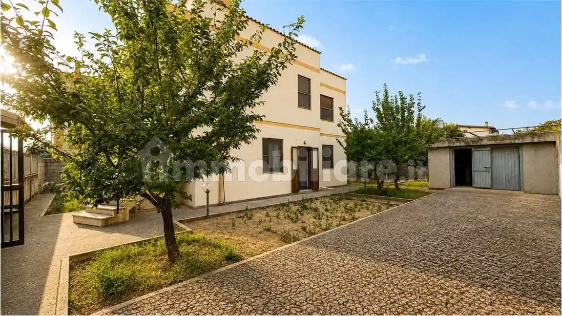 Villa in vendita a Dolianova
