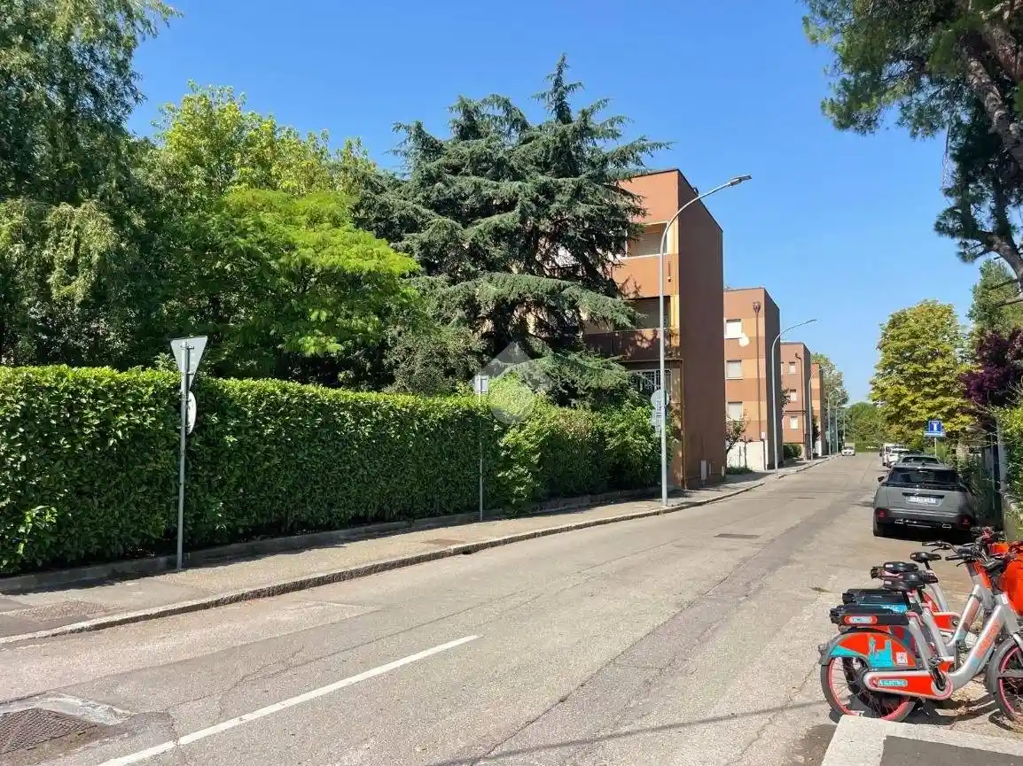 Appartamento in vendita a Bologna