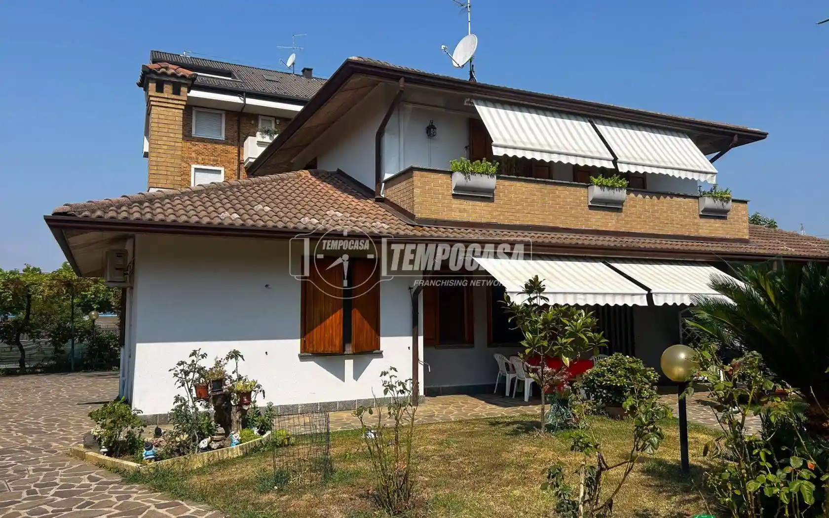 Casa indipendente in vendita a Nova Milanese