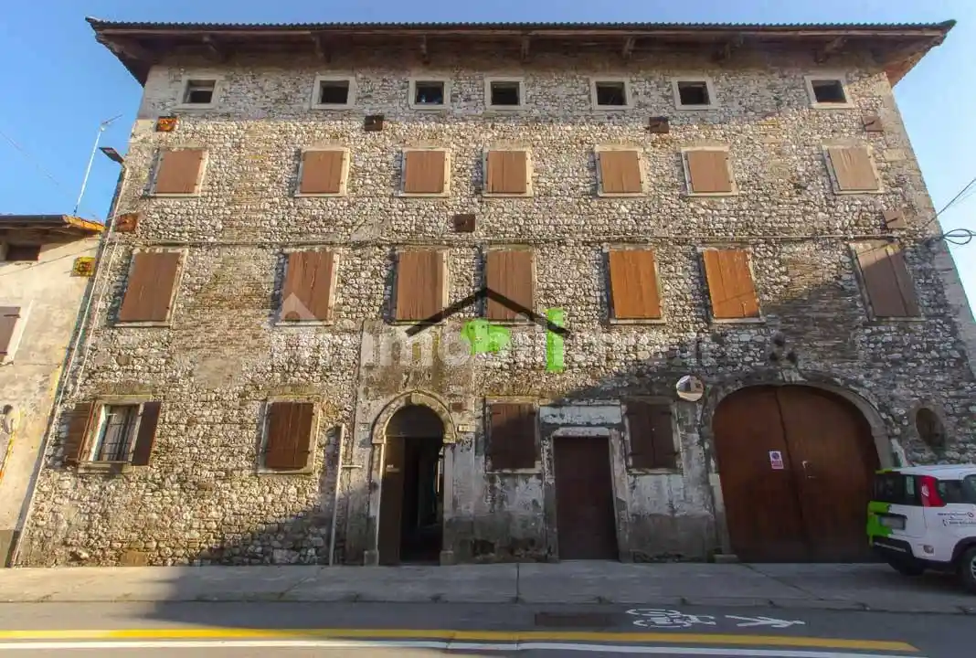 Rustico - Casale in vendita a San Giorgio della Richinvelda