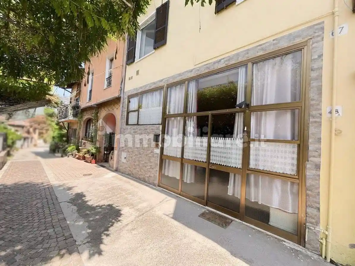 Casa indipendente in vendita a Botticino