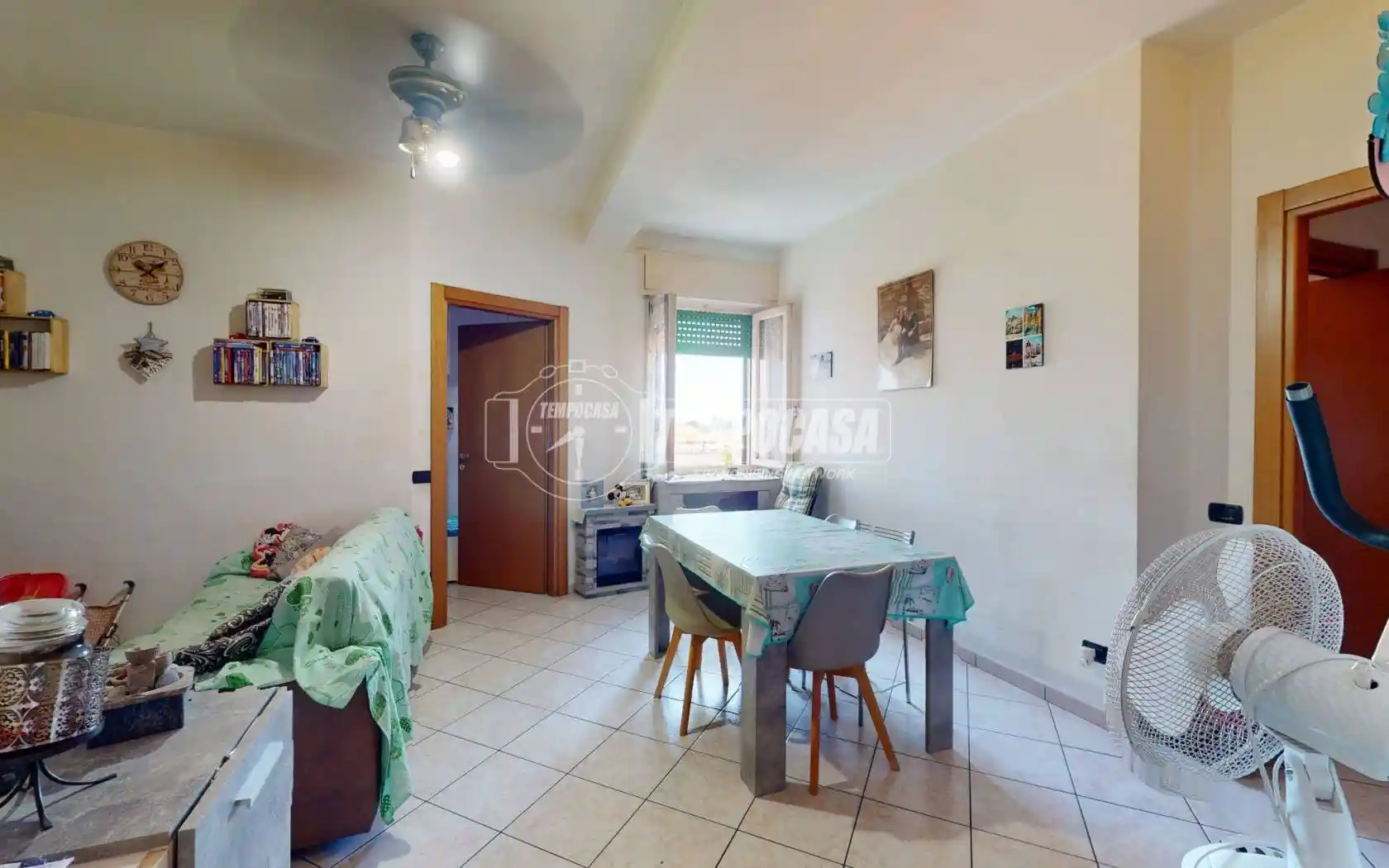 Appartamento in vendita a Lazzate