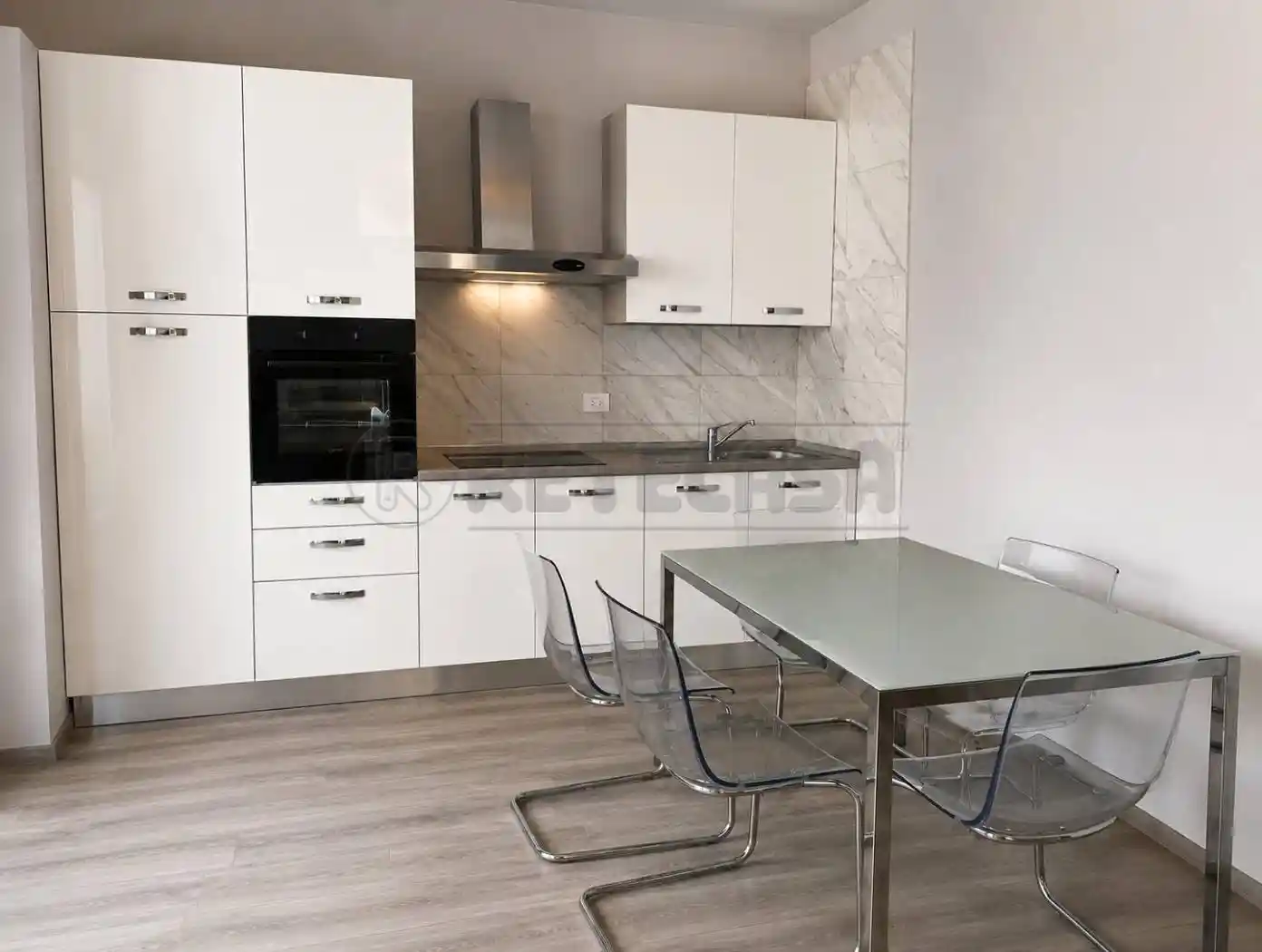 Appartamento in vendita a Carrara
