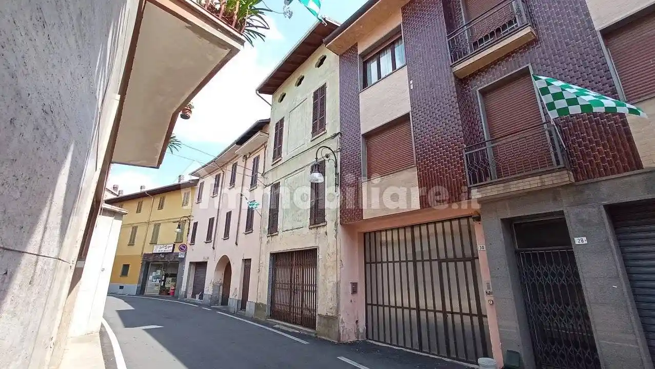 Casa indipendente in vendita a Maggiora