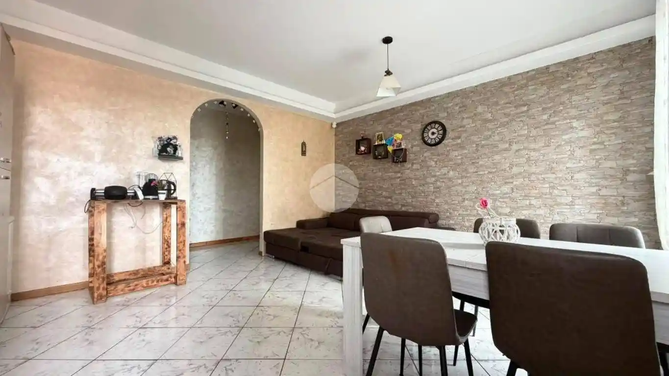 Appartamento in vendita a Voghera