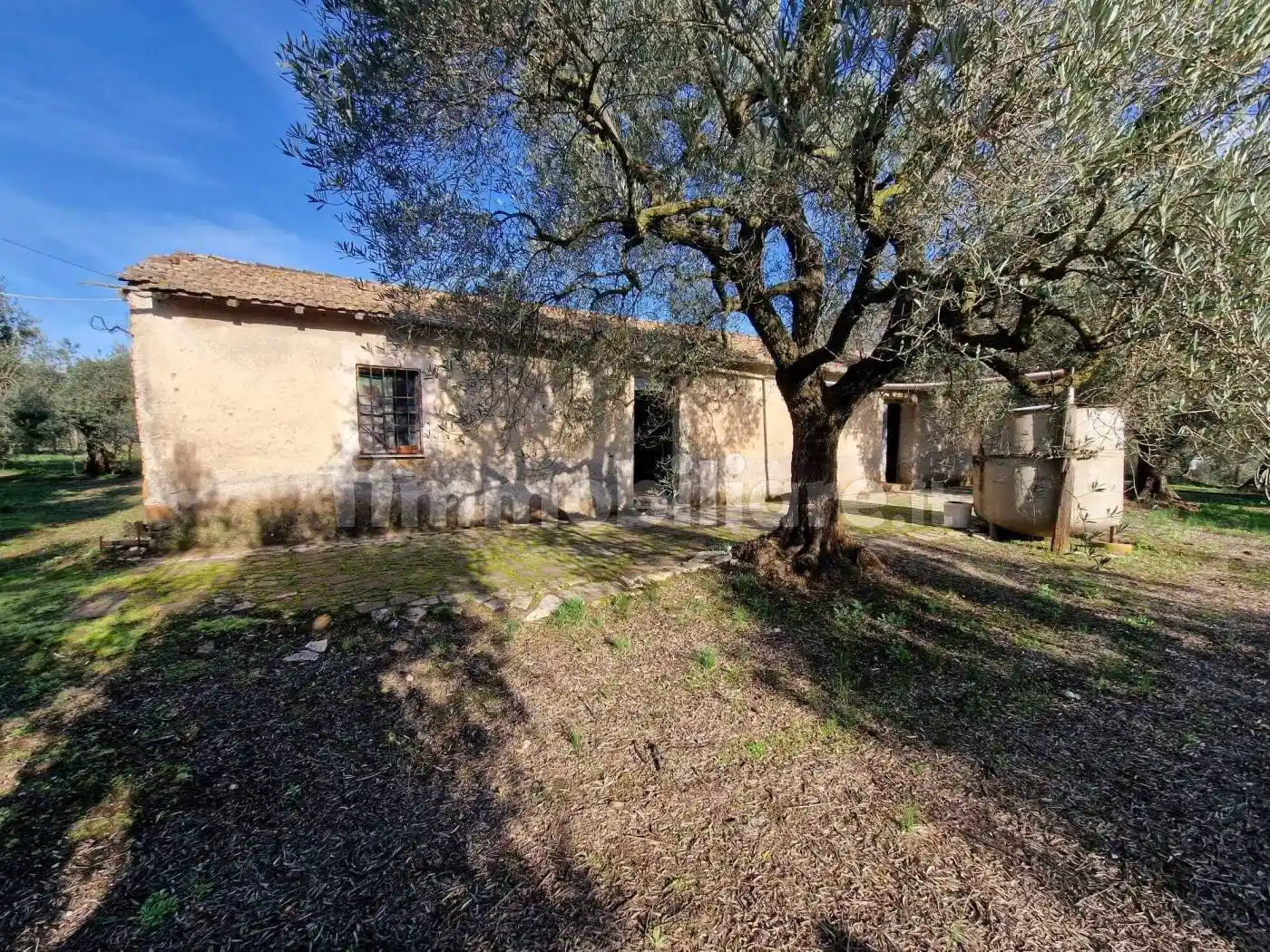 Villa in vendita a Cisterna di Latina