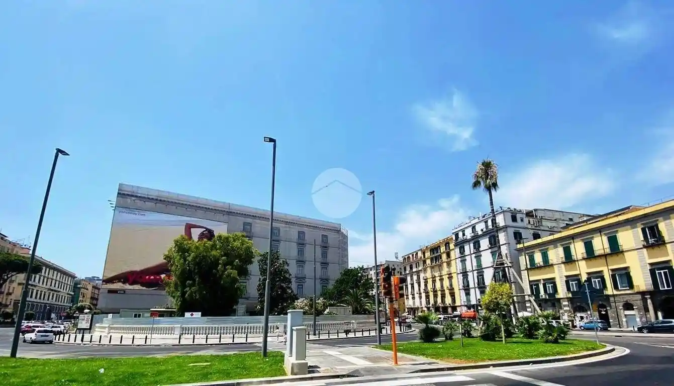 Appartamento in vendita a Napoli