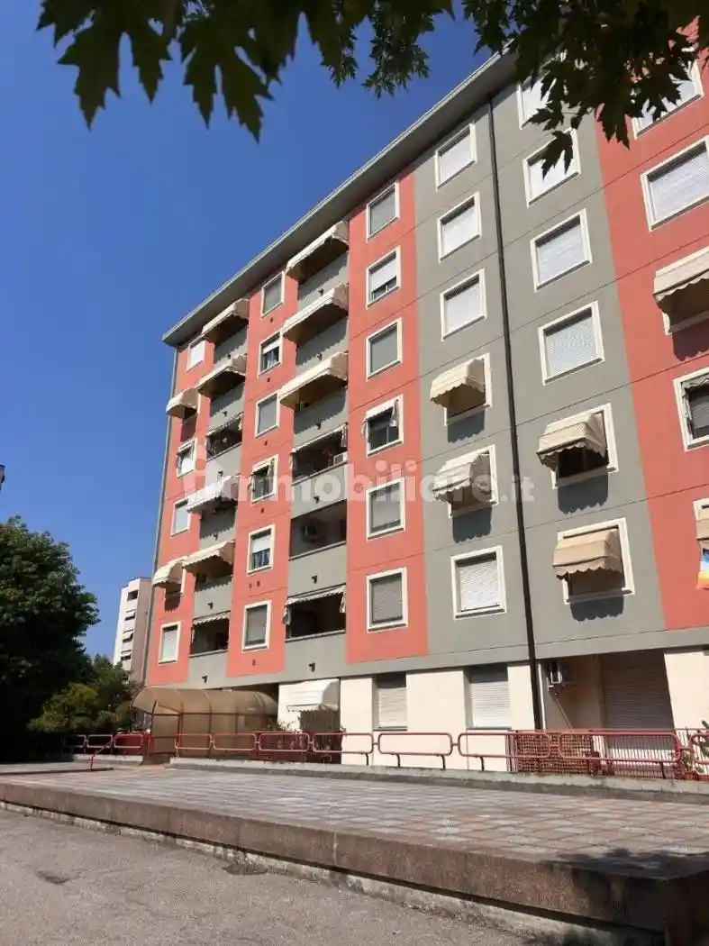 Appartamento in vendita a Vicenza