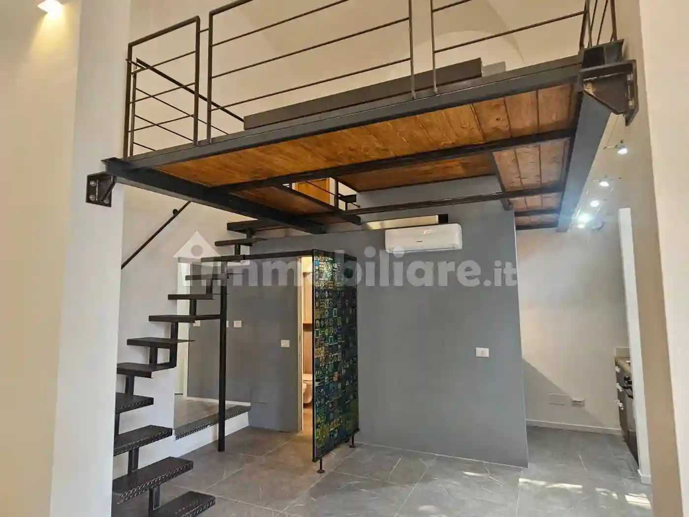 Loft - foto 5