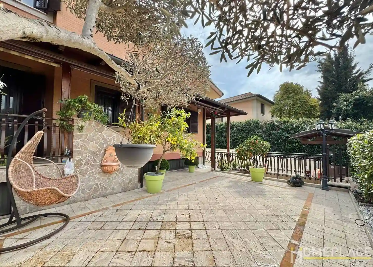 Villa - foto 2