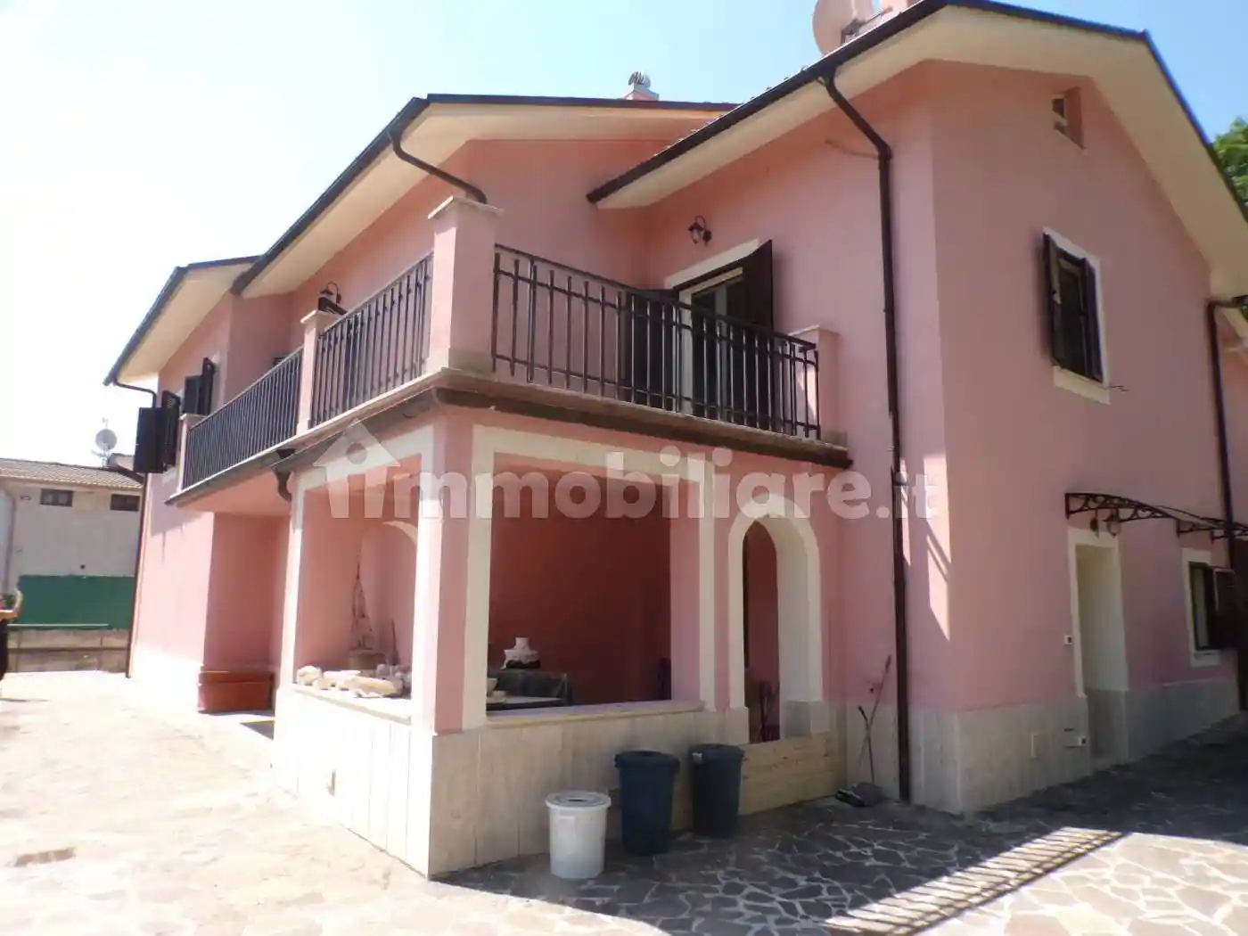 Villa in vendita a Torricella in Sabina