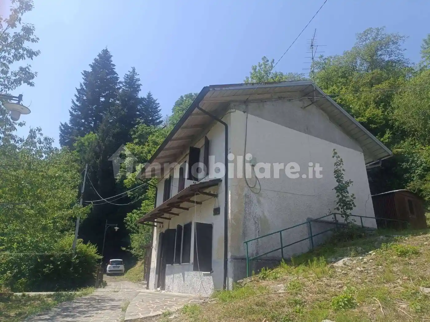 Casa indipendente in vendita a Ventasso