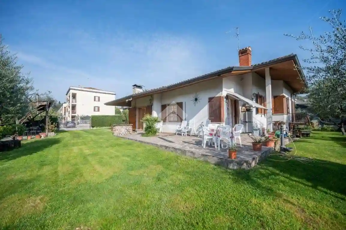 Villa - foto 3