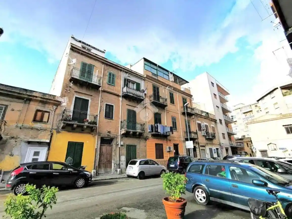 Appartamento in affitto a Palermo