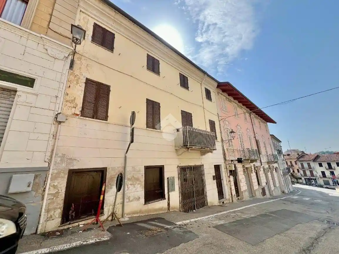 Casa indipendente in vendita a Castelnuovo Don Bosco