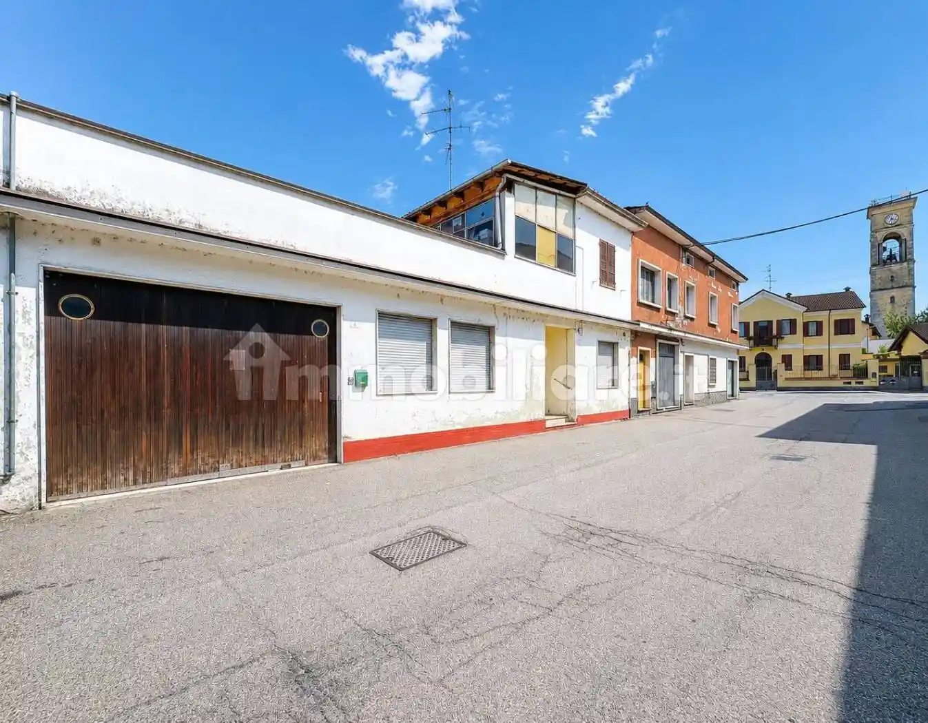 Villa in vendita a Confienza