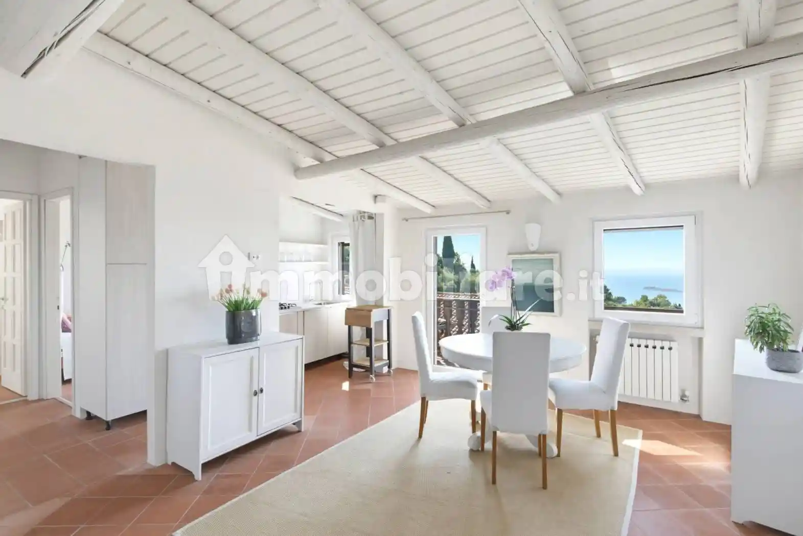 Appartamento in vendita a Gardone Riviera