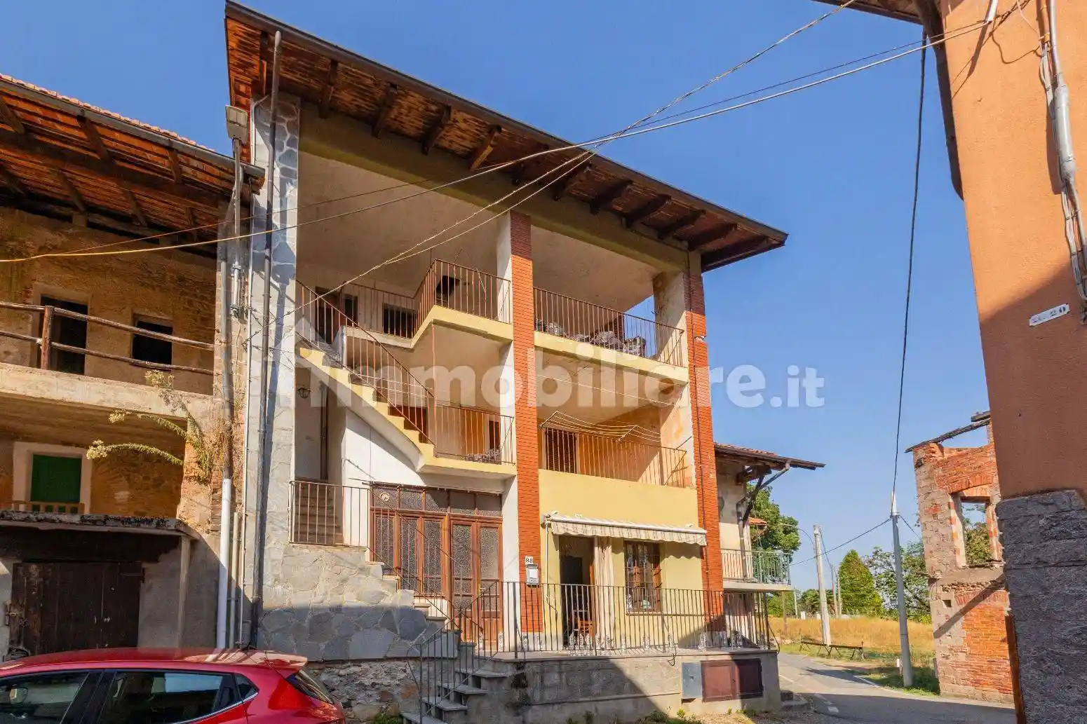 Casa indipendente in vendita a Roasio