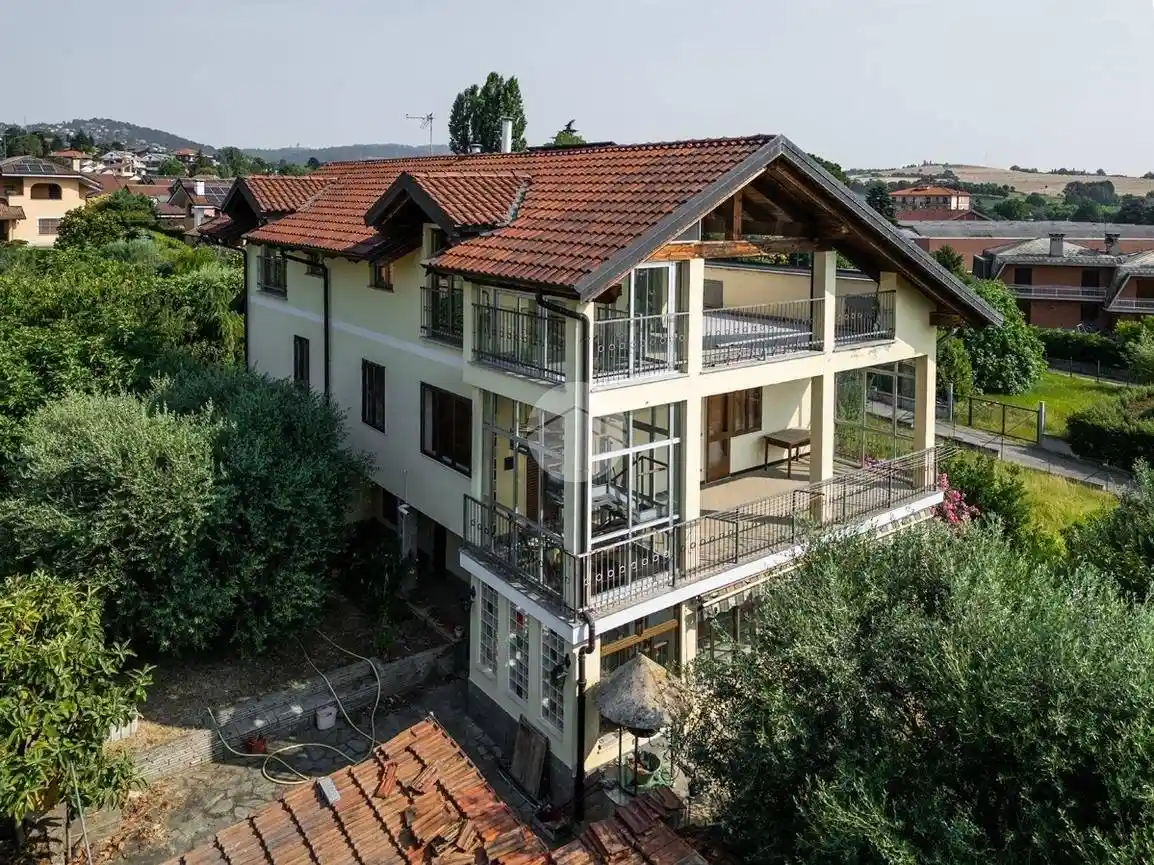 Villa in vendita a Chieri