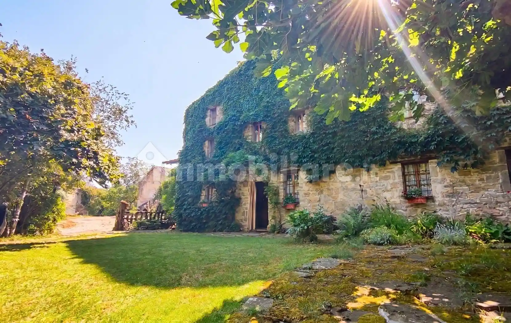 Villa in vendita a Lugagnano Val d'Arda