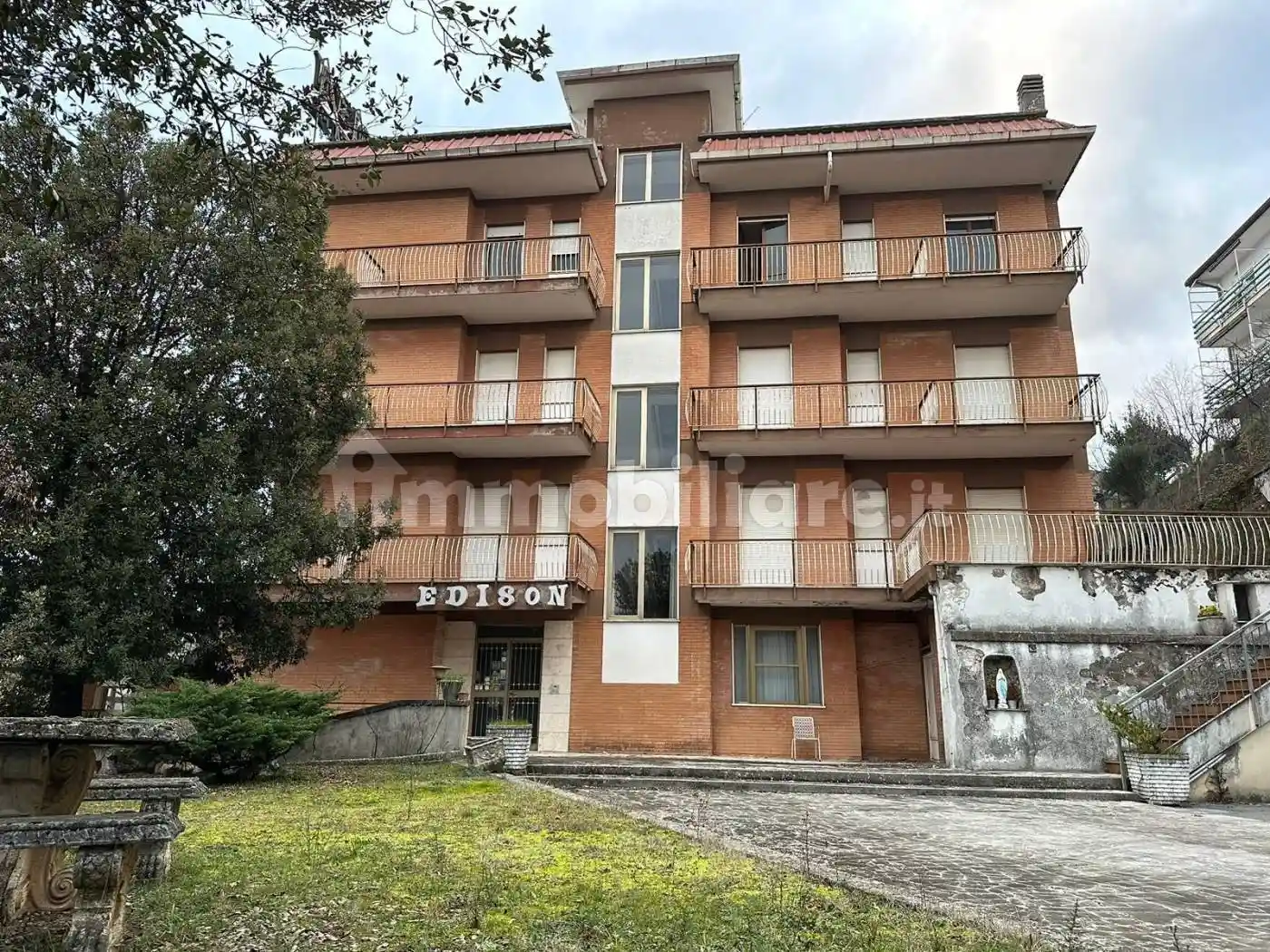 Palazzo - Edificio in vendita a Fiuggi