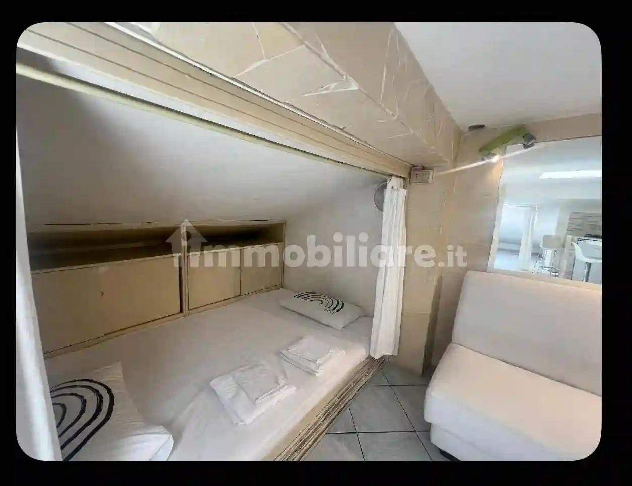 Loft - foto 4