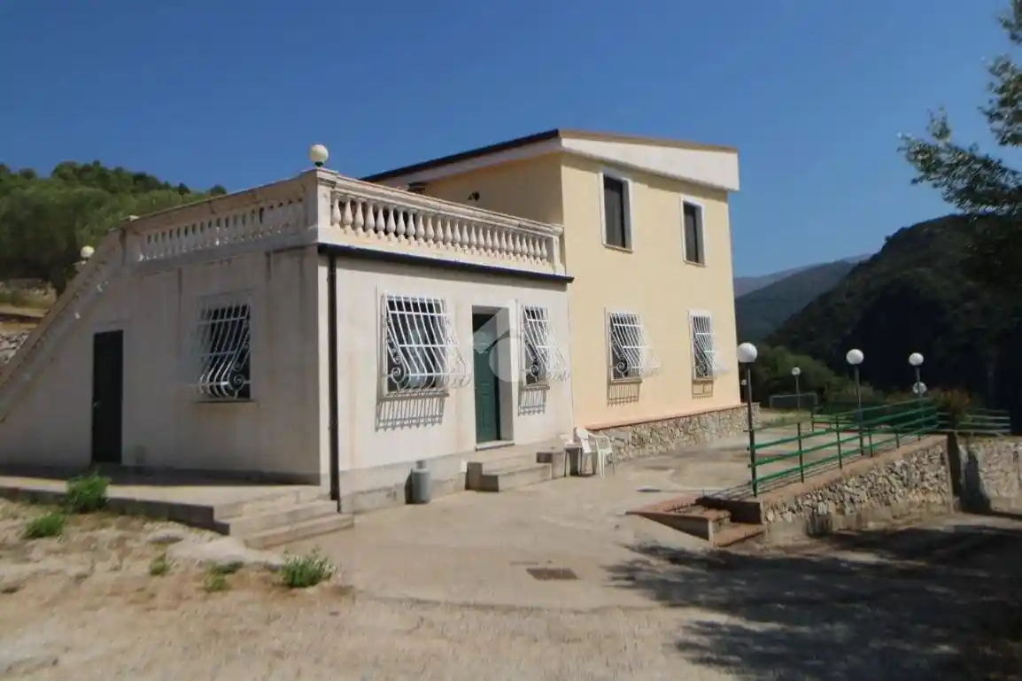 Appartamento in vendita a Camerota