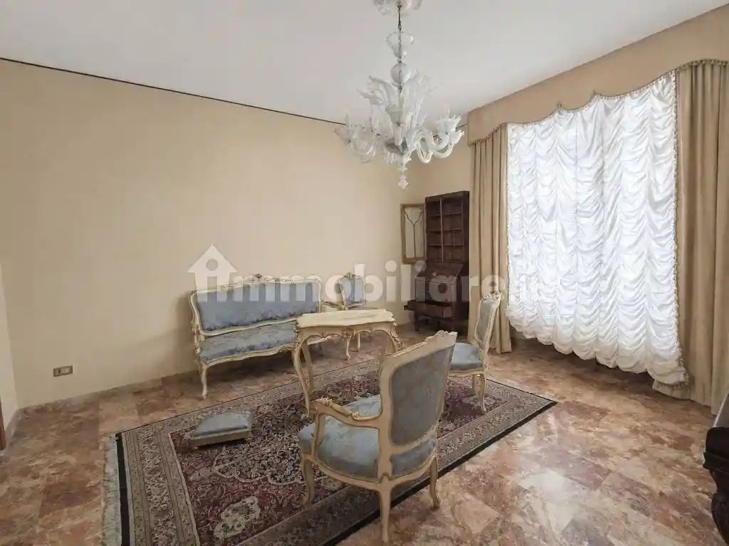 Palazzo - Edificio in vendita a Civitella di Romagna