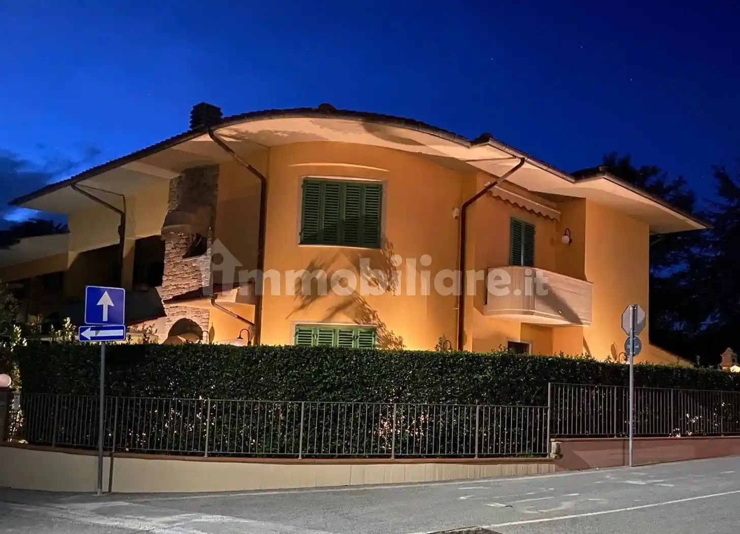 Villetta a schiera in vendita a Pistoia