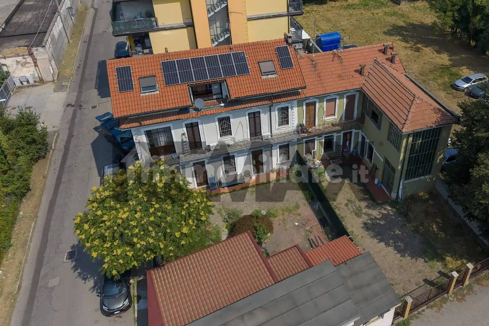 Casa indipendente in vendita a Busto Arsizio